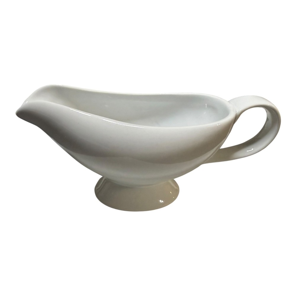 Pottery Barn Great White Porcelain Gravy Boat White Footed Sauce Pitcher